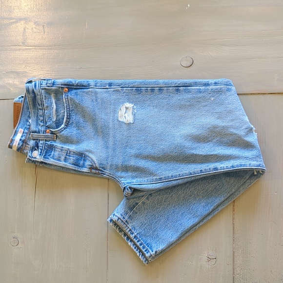 Levi's Wedgie Denim - Picture 6 of 6